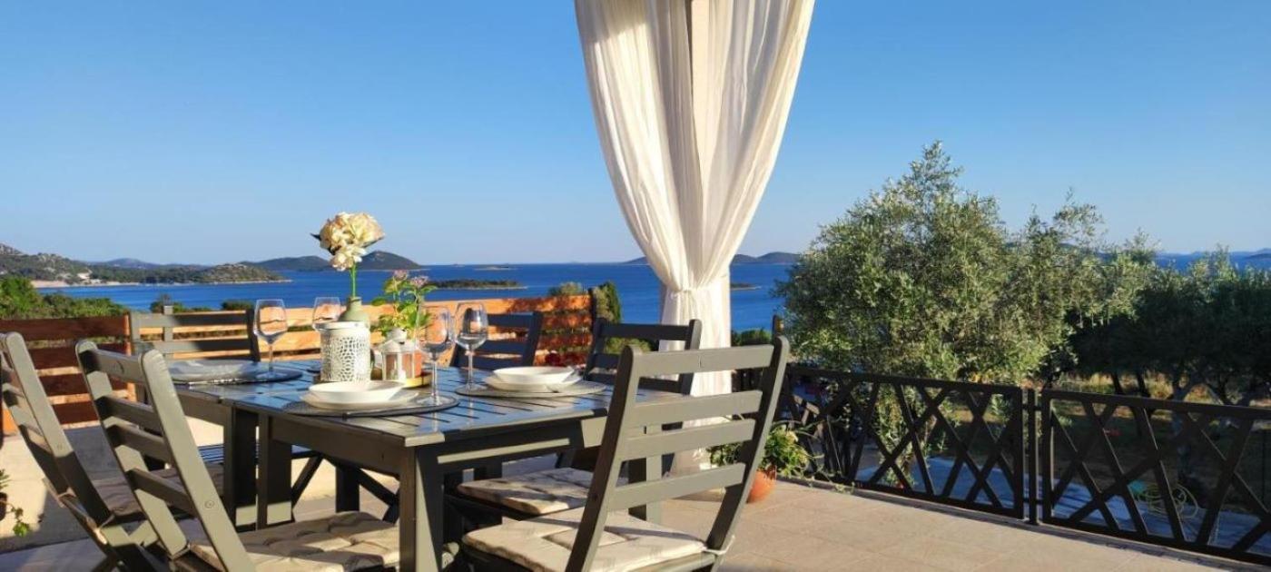 Holiday Home Lucy Pakoštane Dış mekan fotoğraf